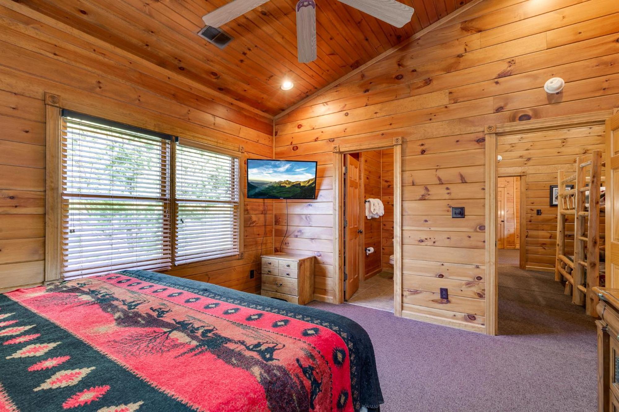 The Great Escape Ii, 5 Bedrooms, Sleeps 17, Game Room, Pool Access, Theater Gatlinburg Zewnętrze zdjęcie