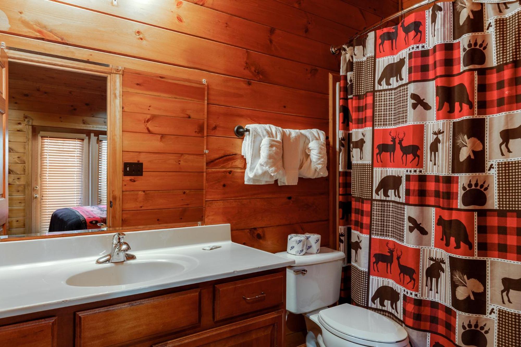 The Great Escape Ii, 5 Bedrooms, Sleeps 17, Game Room, Pool Access, Theater Gatlinburg Zewnętrze zdjęcie