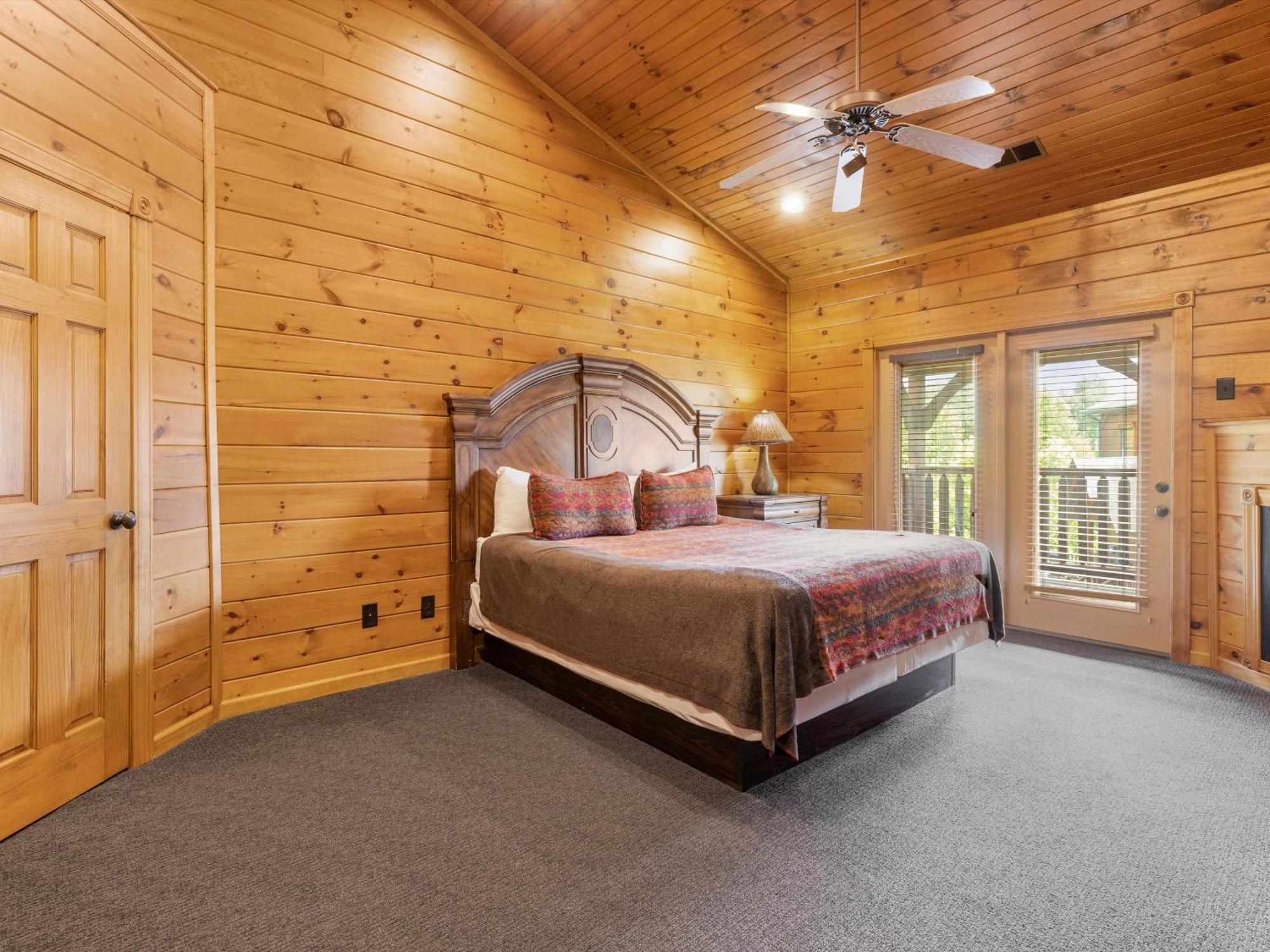 The Great Escape Ii, 5 Bedrooms, Sleeps 17, Game Room, Pool Access, Theater Gatlinburg Zewnętrze zdjęcie