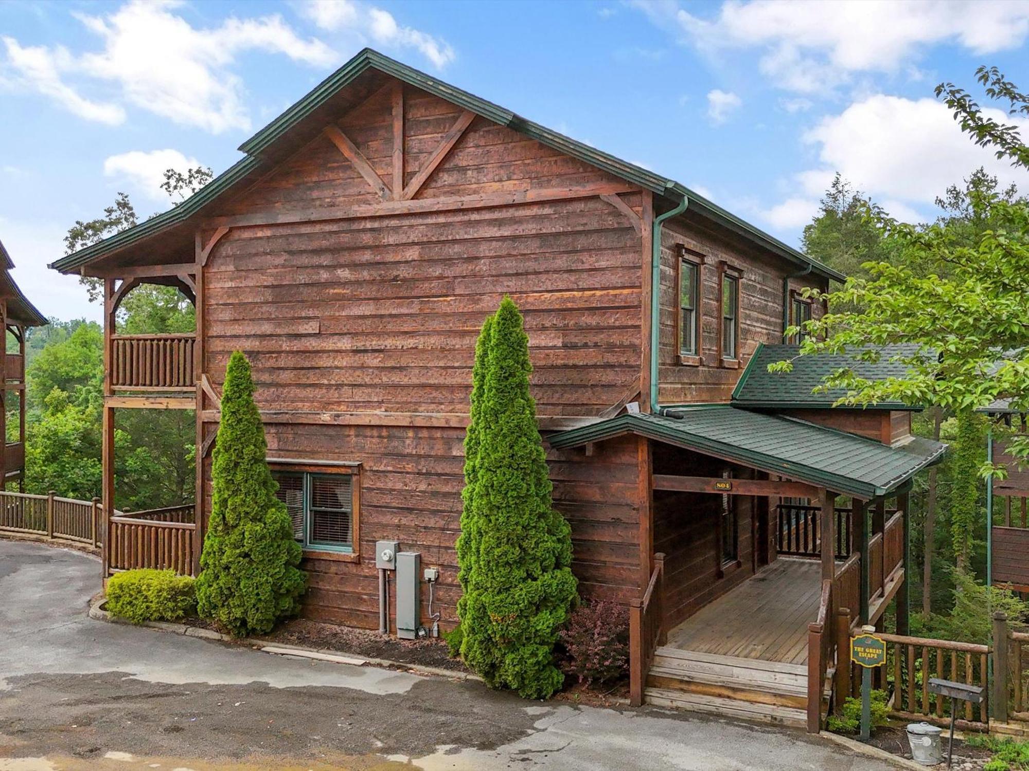 The Great Escape Ii, 5 Bedrooms, Sleeps 17, Game Room, Pool Access, Theater Gatlinburg Zewnętrze zdjęcie