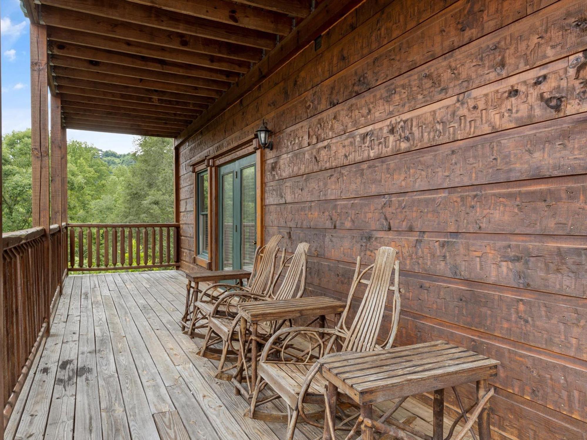 The Great Escape Ii, 5 Bedrooms, Sleeps 17, Game Room, Pool Access, Theater Gatlinburg Zewnętrze zdjęcie