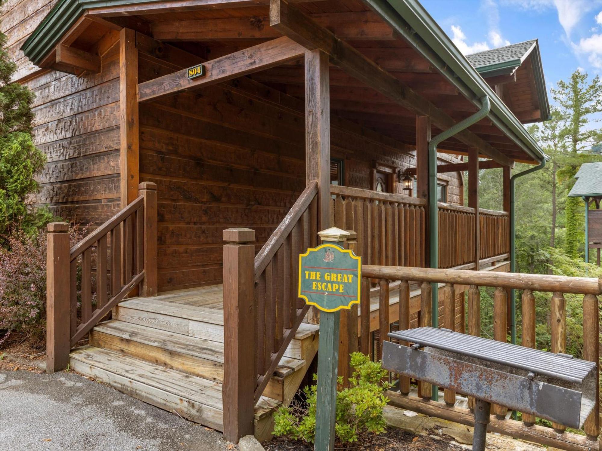 The Great Escape Ii, 5 Bedrooms, Sleeps 17, Game Room, Pool Access, Theater Gatlinburg Zewnętrze zdjęcie