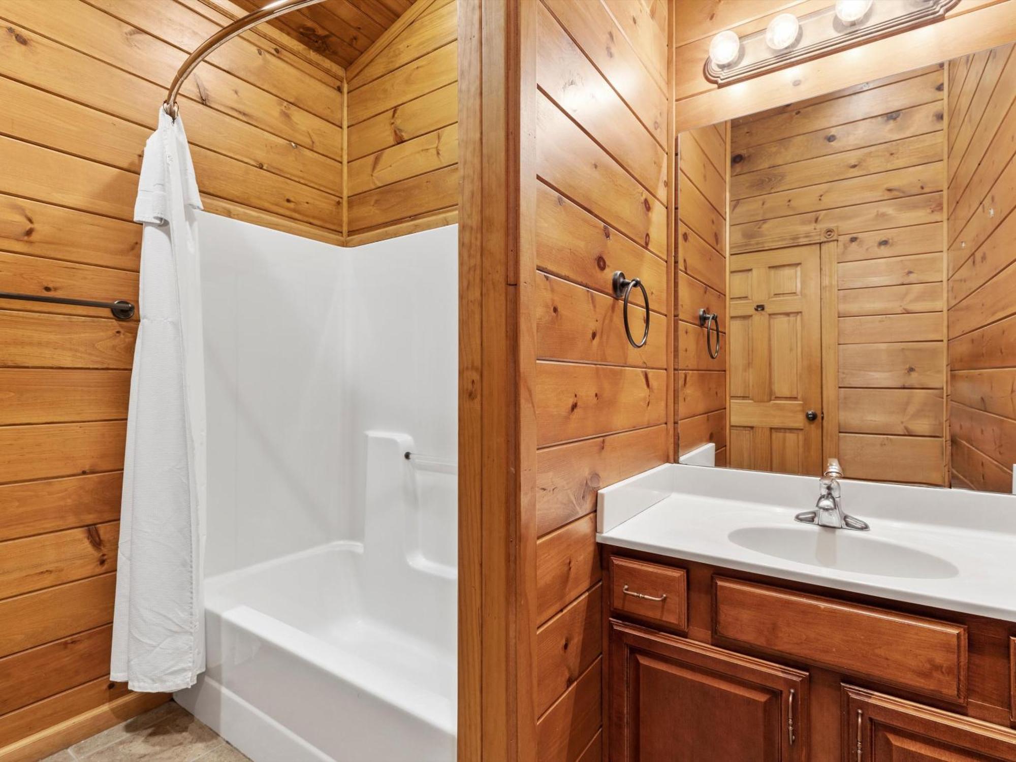 The Great Escape Ii, 5 Bedrooms, Sleeps 17, Game Room, Pool Access, Theater Gatlinburg Zewnętrze zdjęcie