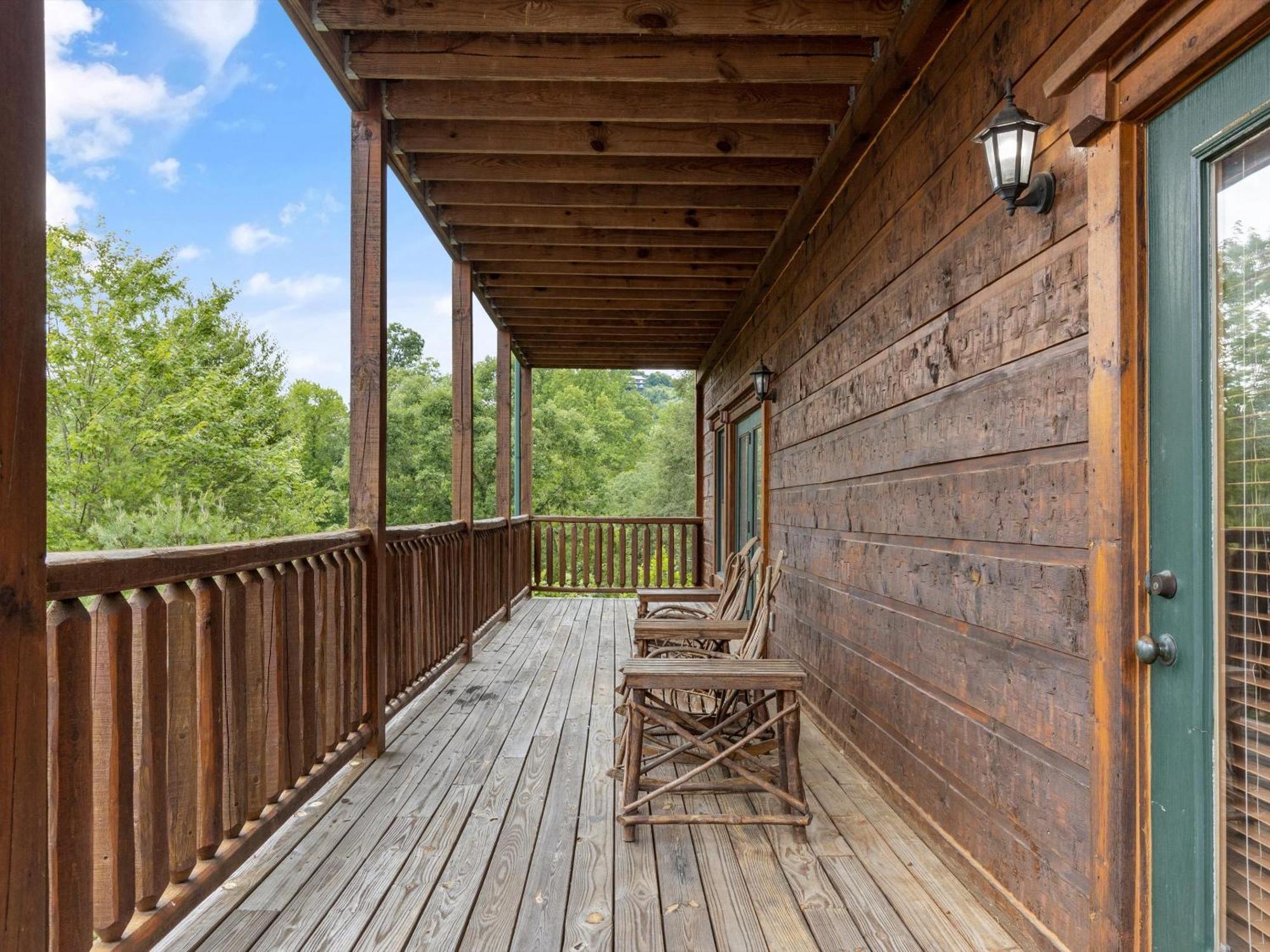 The Great Escape Ii, 5 Bedrooms, Sleeps 17, Game Room, Pool Access, Theater Gatlinburg Zewnętrze zdjęcie